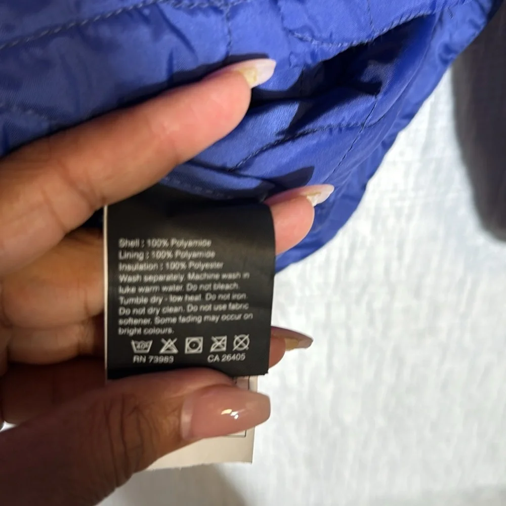 Helly Hansen PrimaLoft Quilted Jacket Size Large | Lightweight Warm Outdoor Coat